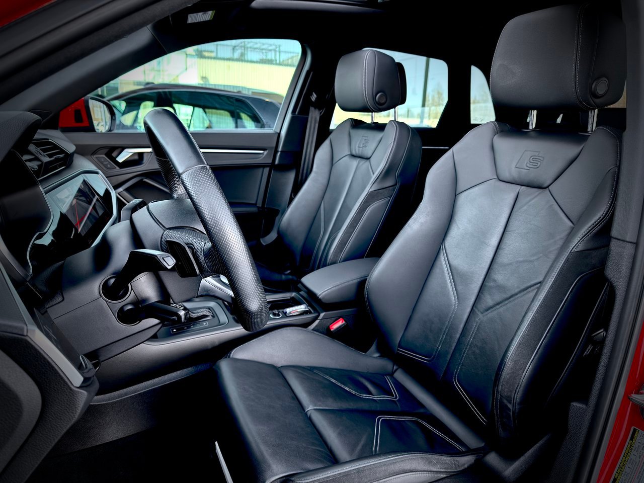 2019 Audi Q3 Red Notre-Dame-des-Prairies - photo #20