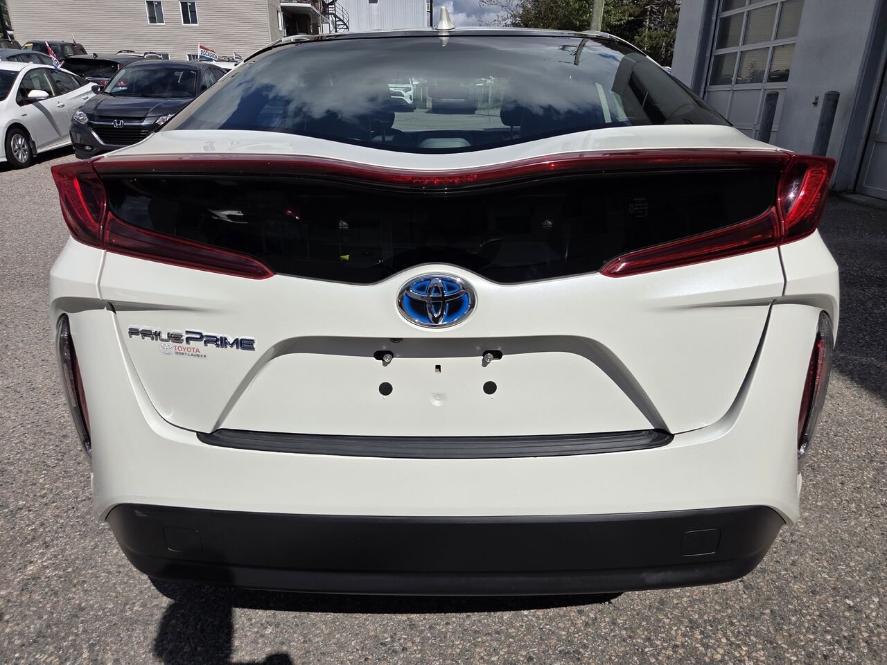 2020 Toyota PRIUS PRIME White Mont-Laurier - photo #5