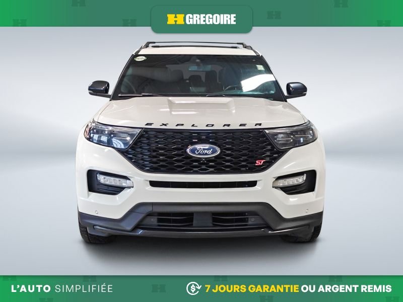 2022 Ford Explorer White Saint-Eustache - photo #1
