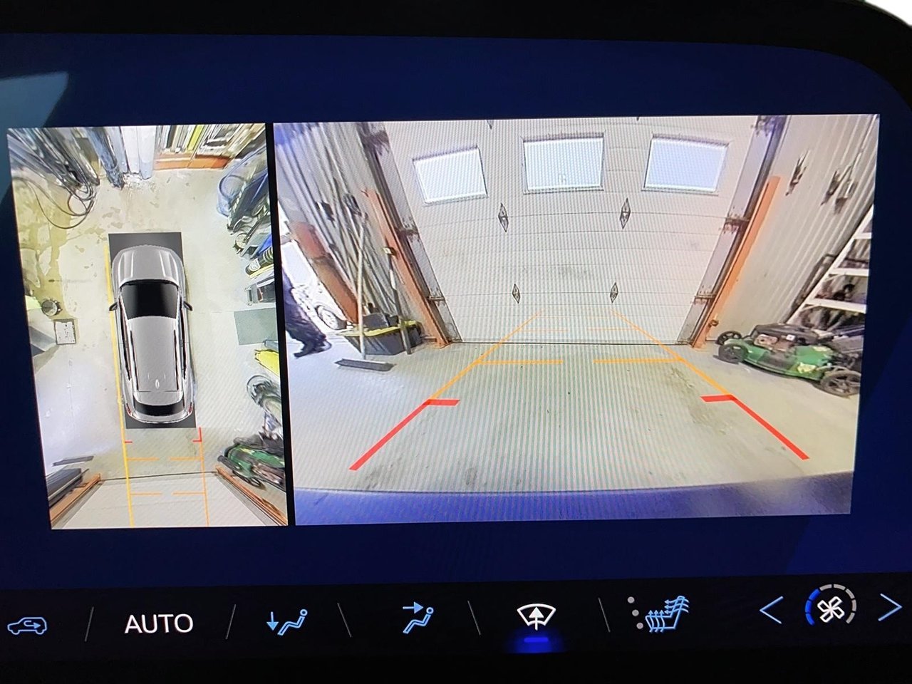 2025 Chevrolet Equinox EV LT Red Baie-Comeau - photo #16