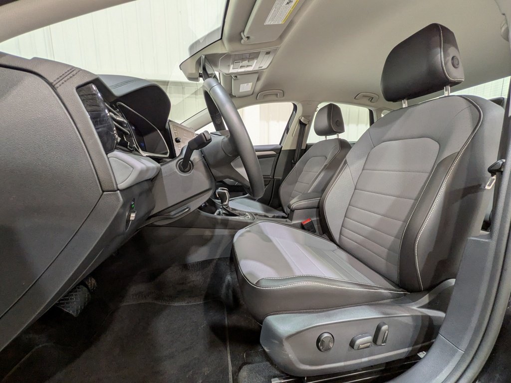 2025 Volkswagen Jetta Comfortline Auto Black Val-David - photo #1