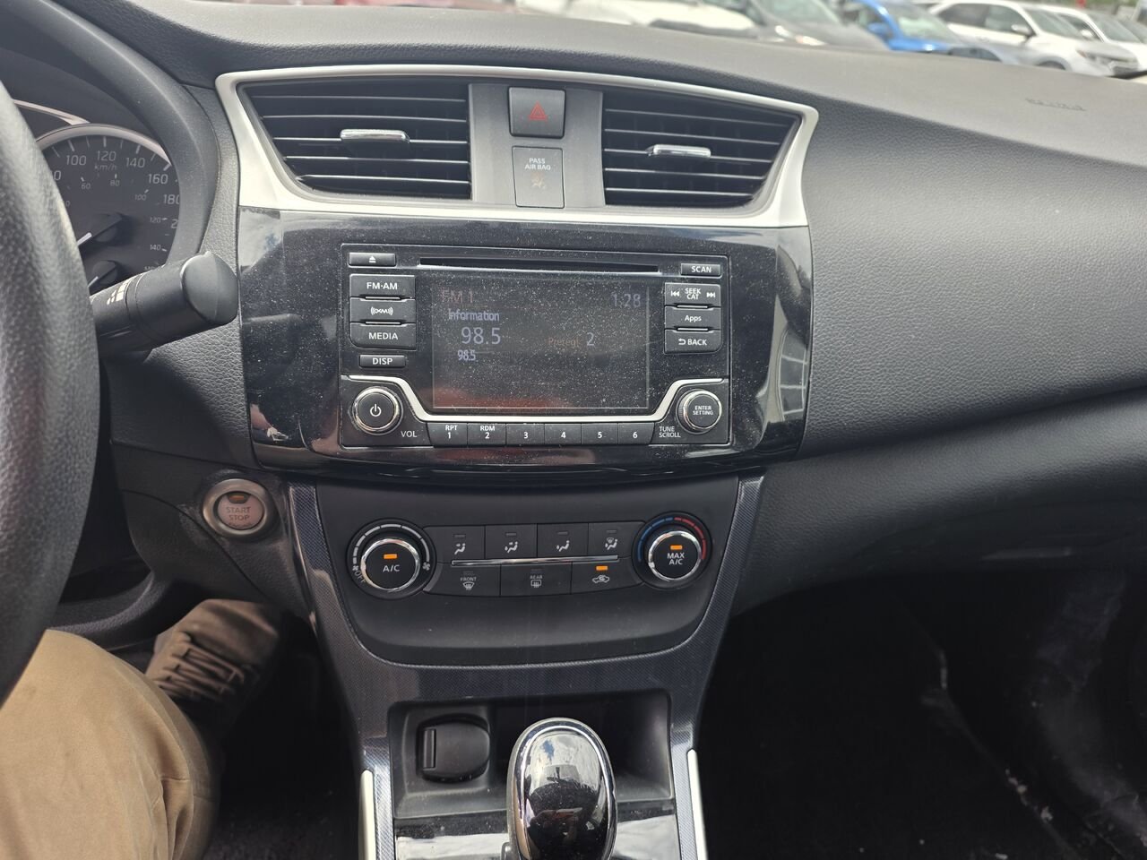 Nissan Sentra 2016 Blanc Longueuil, - photo #14