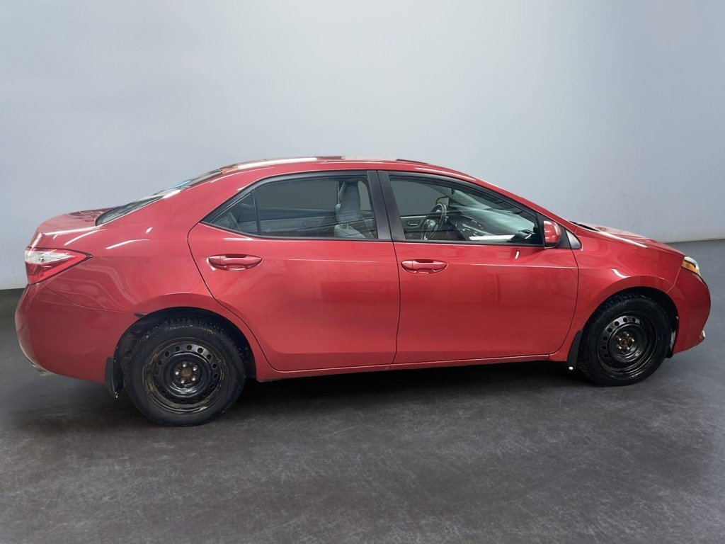 Toyota COROLLA 2016 Rouge Amos - photo #7