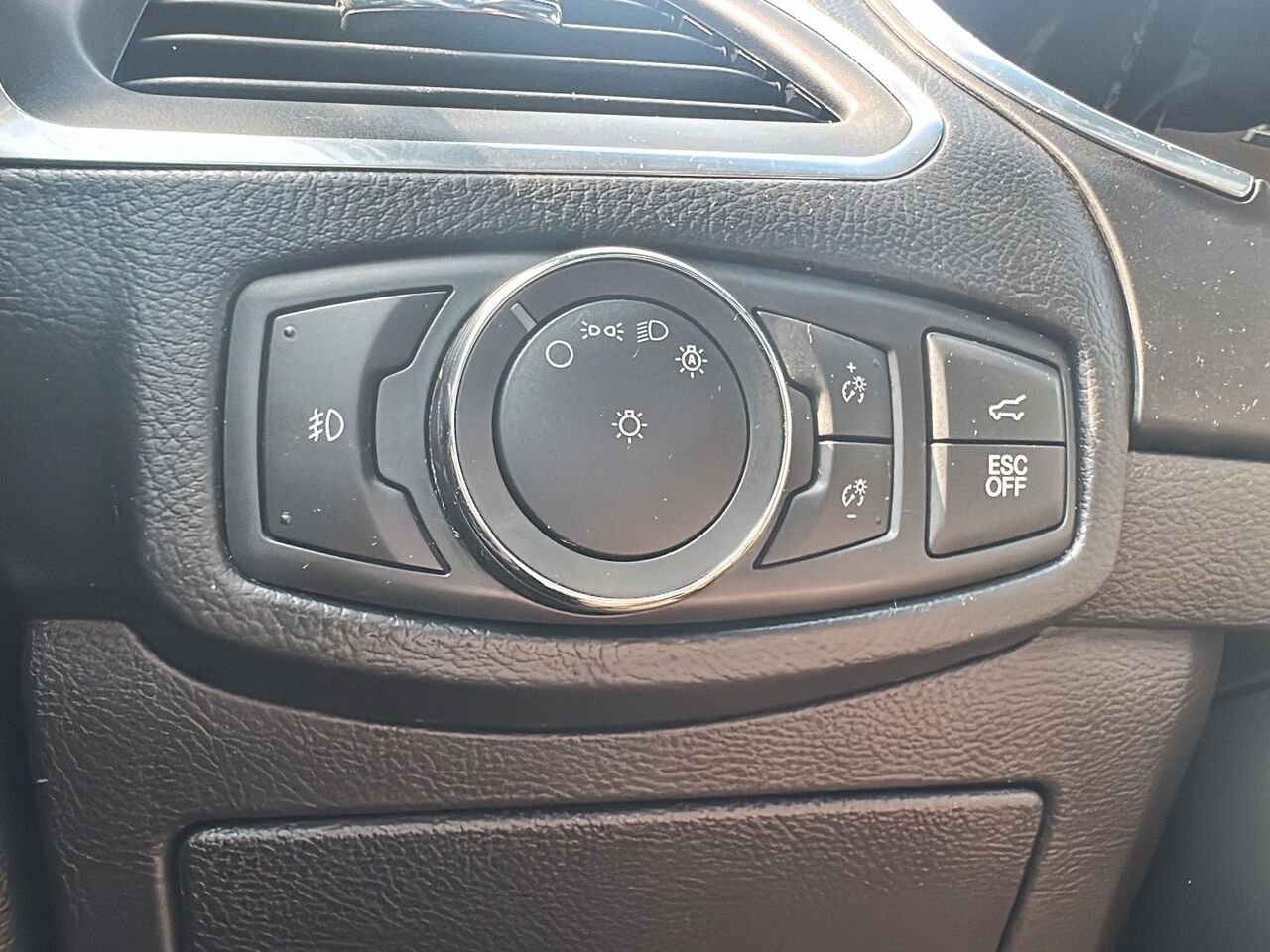Ford Edge 2020 Bleu Rouyn-Noranda - photo #17