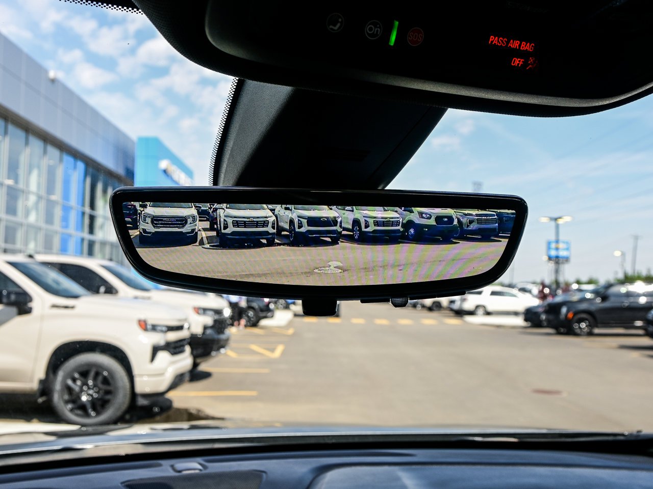 2023 Chevrolet Traverse AWD 4dr RS Grey Sherwood Park - photo #27