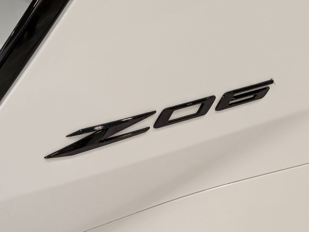 2024 Chevrolet Corvette 2dr Z06 Cpe w/2LZ White Val-David - photo #40