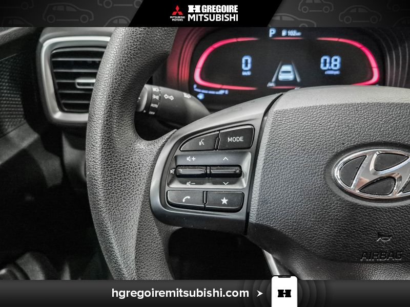 Hyundai Venue 2023 Noir Saint-Eustache - photo #17