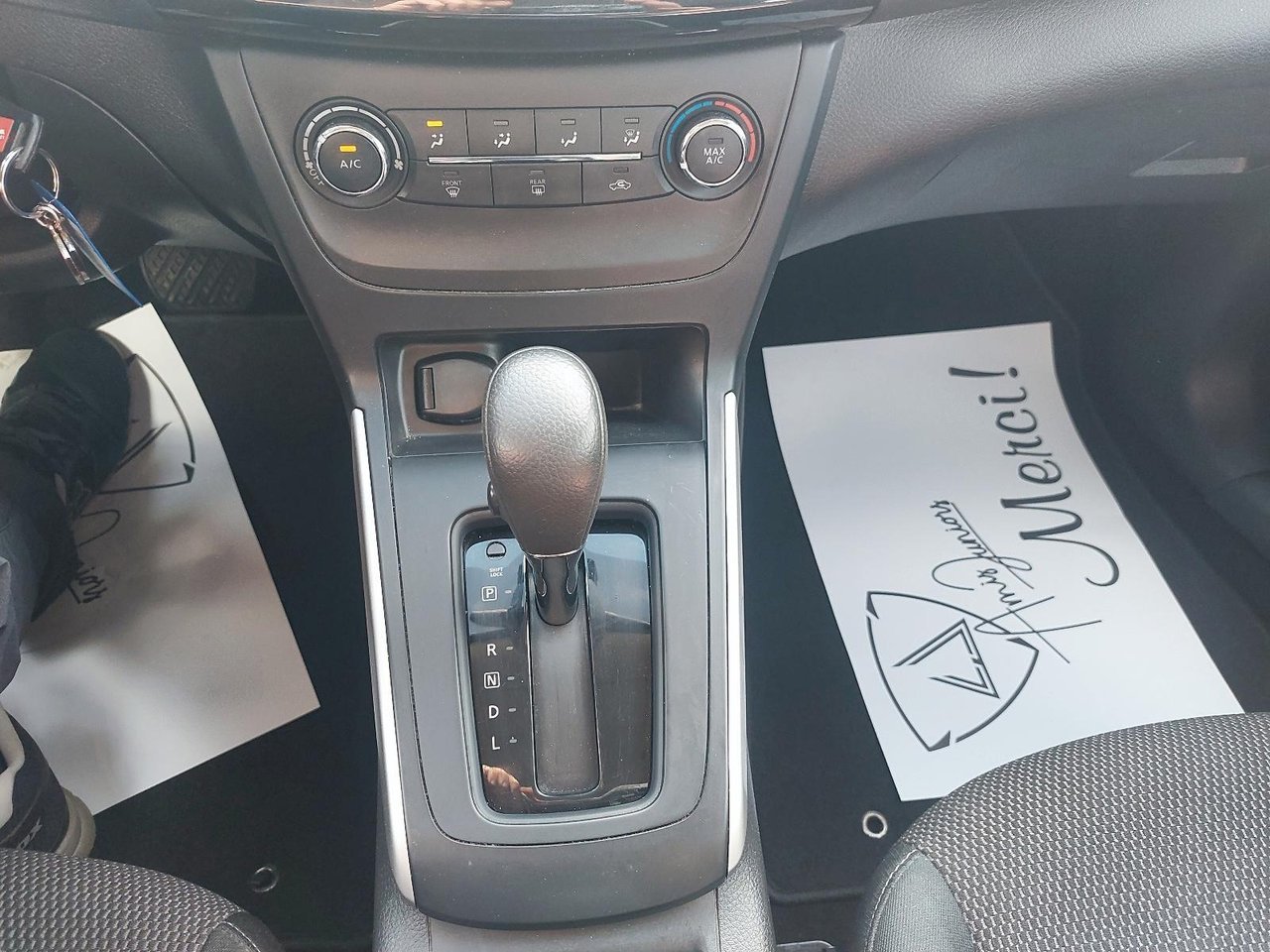 Nissan Sentra 2019 Noir Baie-Comeau - photo #14