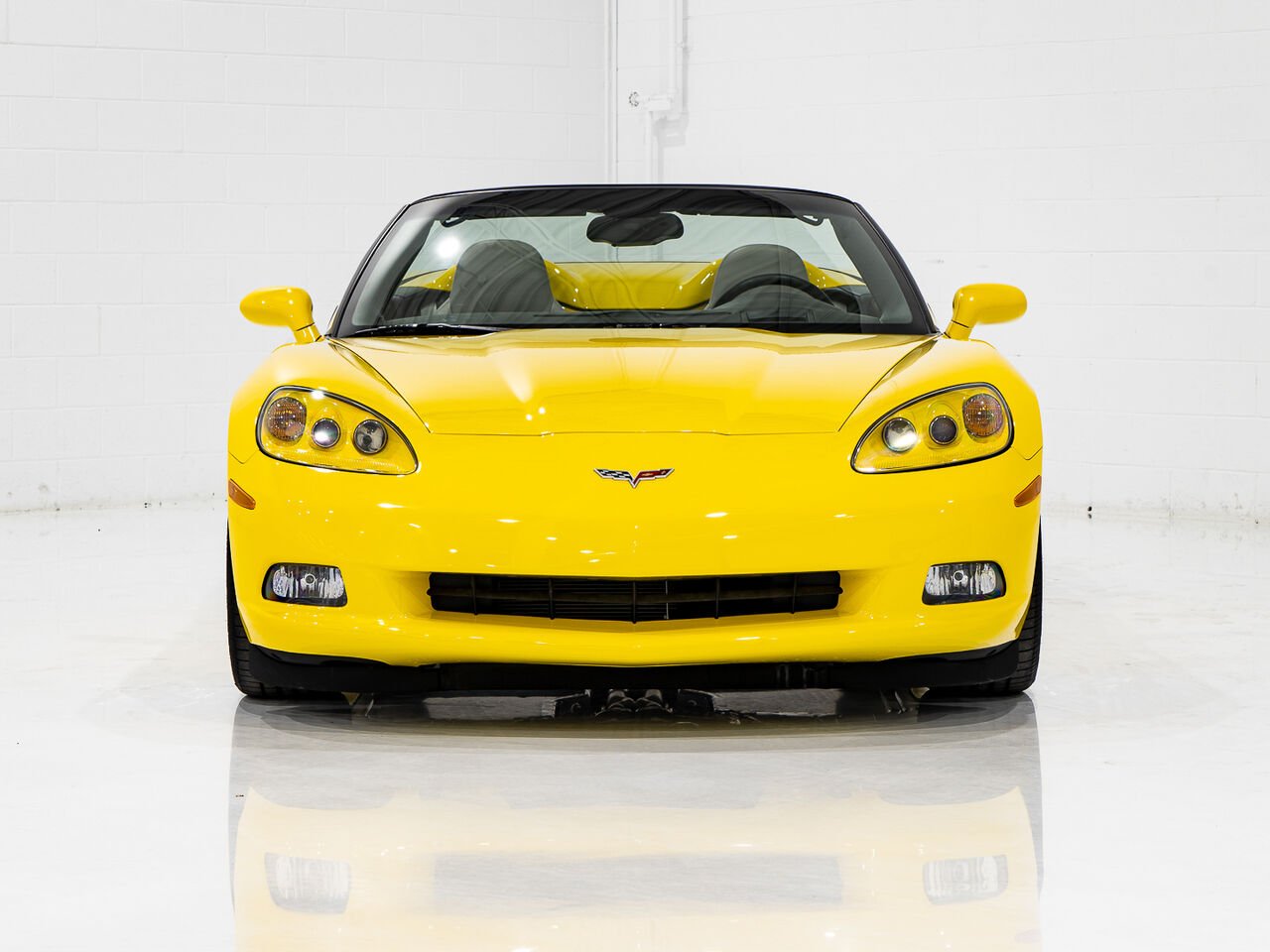 2008 Chevrolet Corvette With only 900km (563mi) From new with window sticker Yellow Kirkland - photo #6