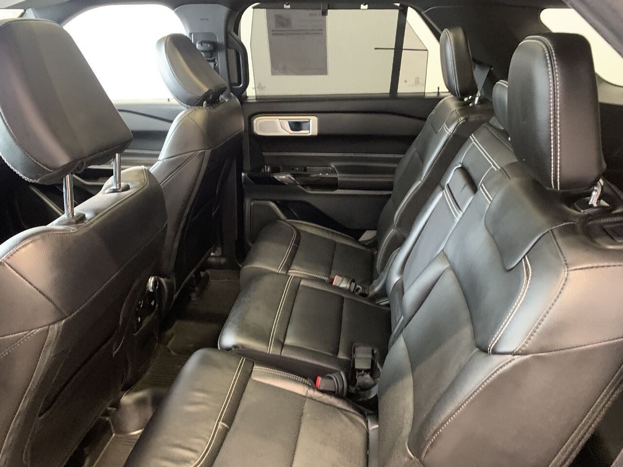 Ford Explorer ST EXPLORER ST 4WD 2024 Gris Châteauguay - photo #24