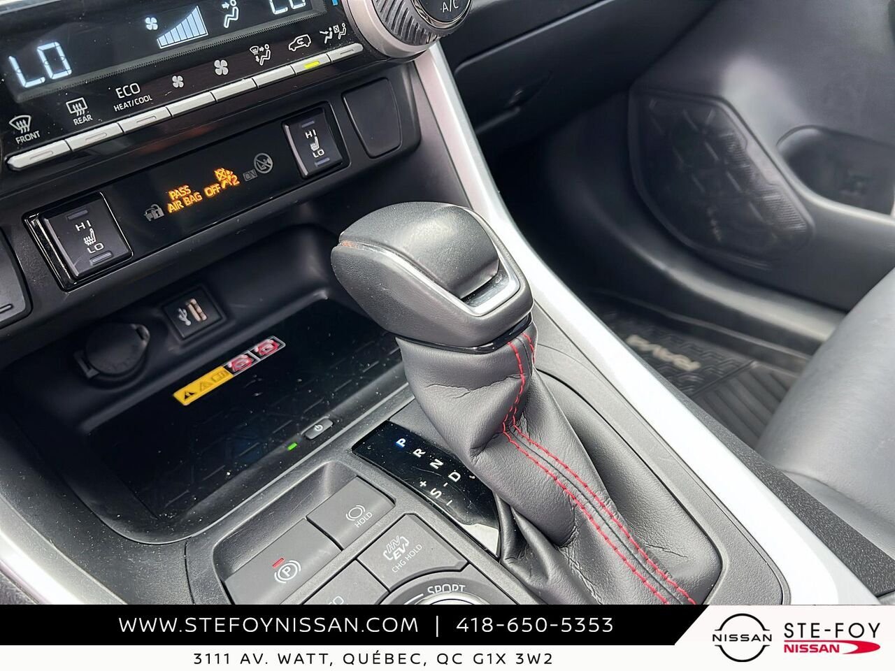 Toyota RAV4 Prime XSE TRACTION INTEGRALE 2024 Argent Ste-Foy - photo #14
