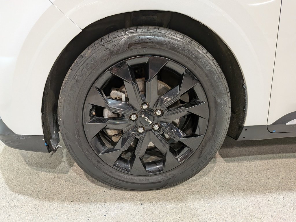 2022 Kia Carnival SX FWD *Ltd Avail* White Val-David - photo #38