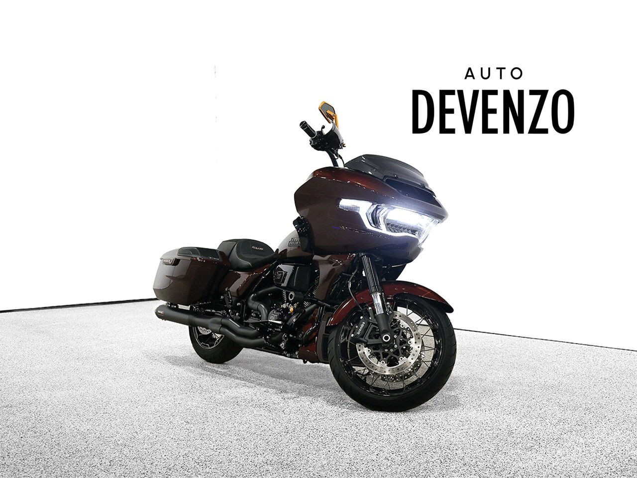 Harley-Davidson CVO Road Glide 2024 Orange Saint-Eustache - photo #0