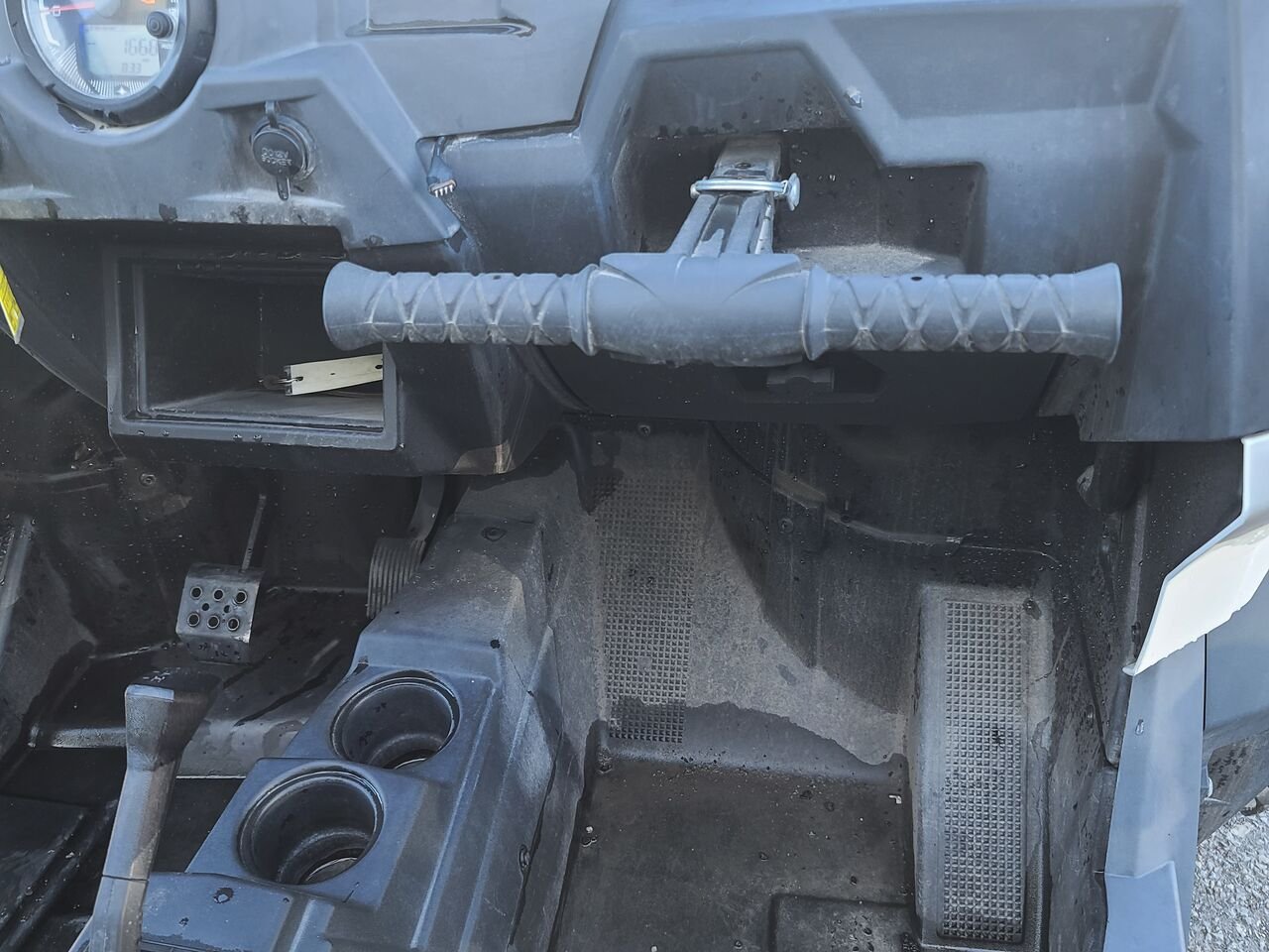 2020 polaris rzr Red  - photo #18