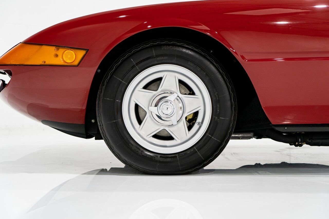 1973 Ferrari 365 GTB4 Daytona 18,301 miles With Orig Books/Tools/ Carbs / Filter Box Red Montreal - photo #95