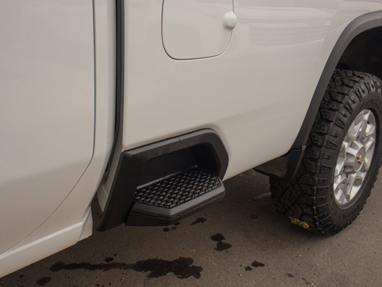 2021 Chevrolet Silverado 3500HD 4WD Crew Cab 159 LT White Sherwood Park - photo #8