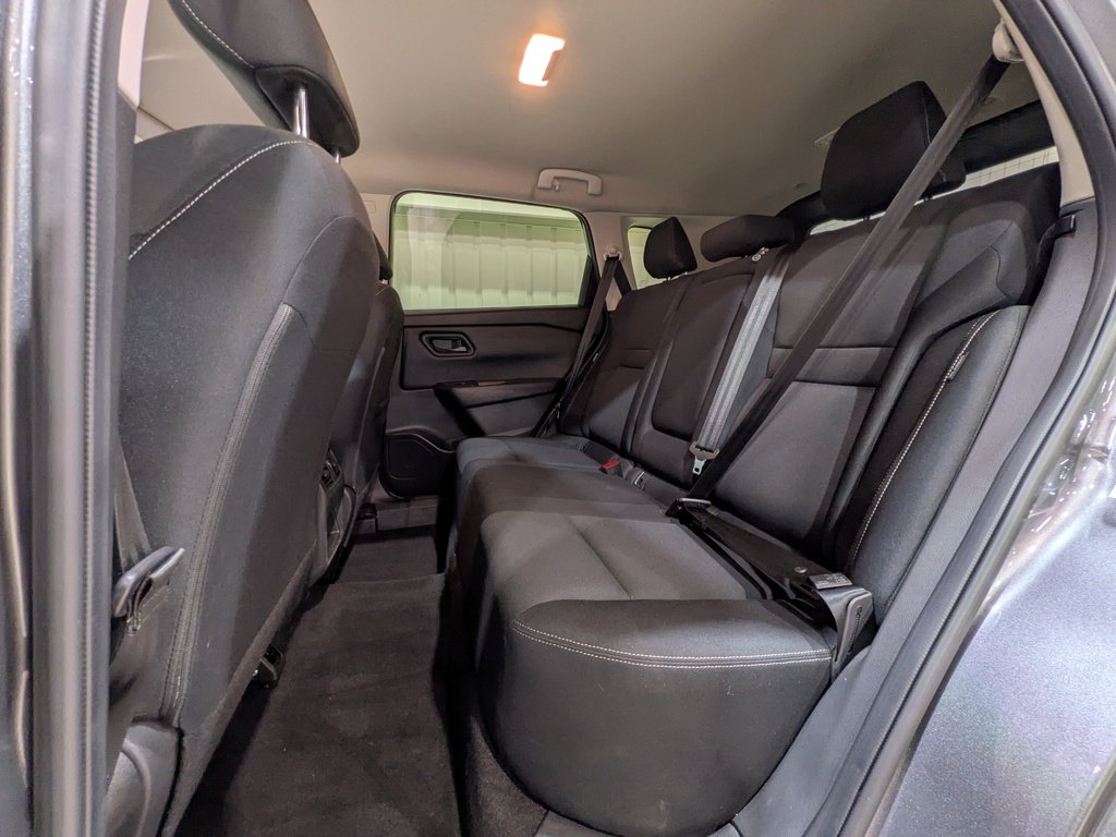 2024 Nissan Rogue AWD S Grey Val-David - photo #10