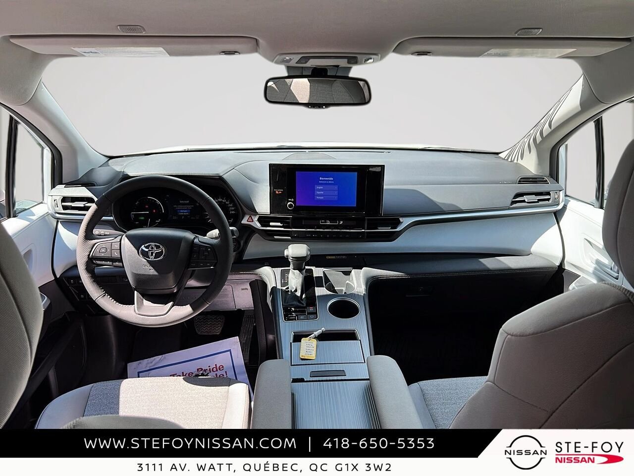 Toyota Sienna LE 8 PASSAGERS 2026 Blanc Ste-Foy - photo #9