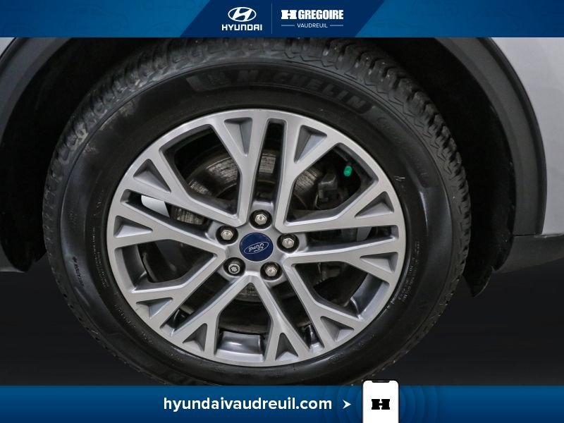 2022 Ford Escape Grey Blainville - photo #32