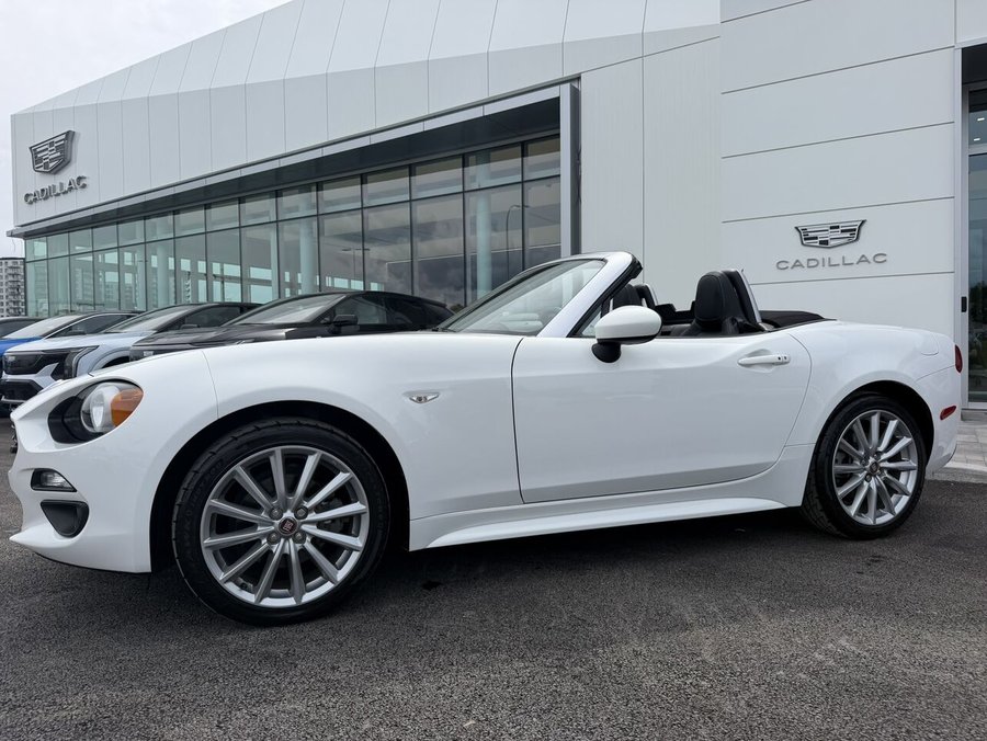 FIAT 124 Spider 2017 2017 Blanc