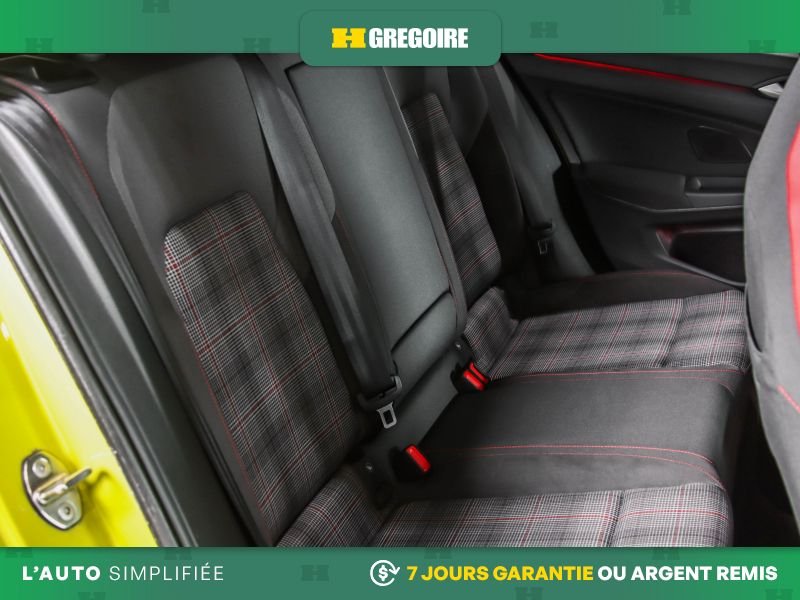 Volkswagen Golf GTI 2022 Jaune Blainville - photo #27