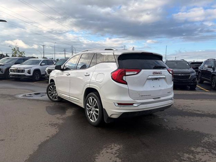 2022 GMC Terrain 2022 White