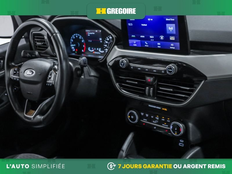 2022 Ford Escape Silver Laval - photo #22