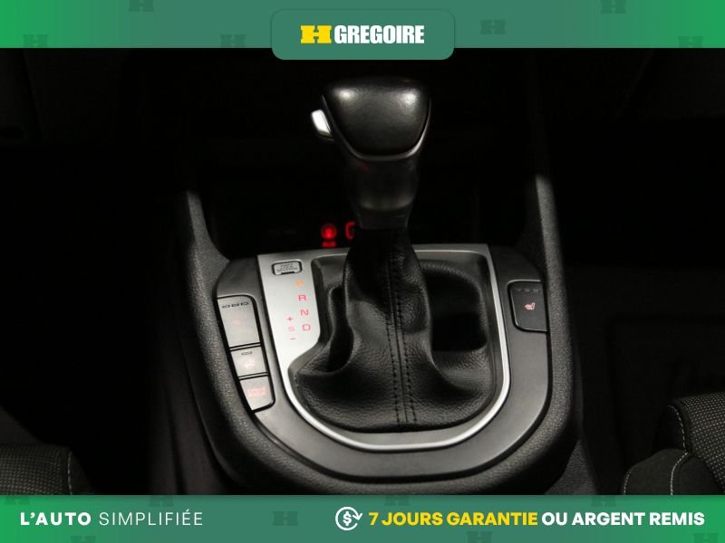 2019 Kia Forte Grey Laval - photo #24