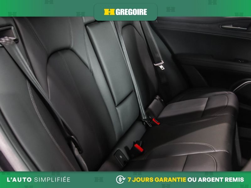 Alfa Romeo Stelvio 2022 Noir Laval - photo #27