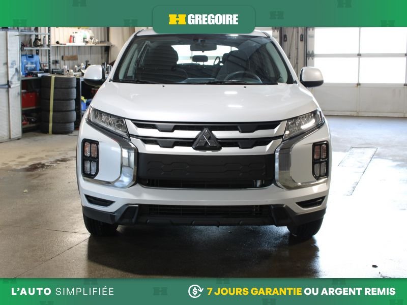2024 Mitsubishi RVR White Blainville - photo #1