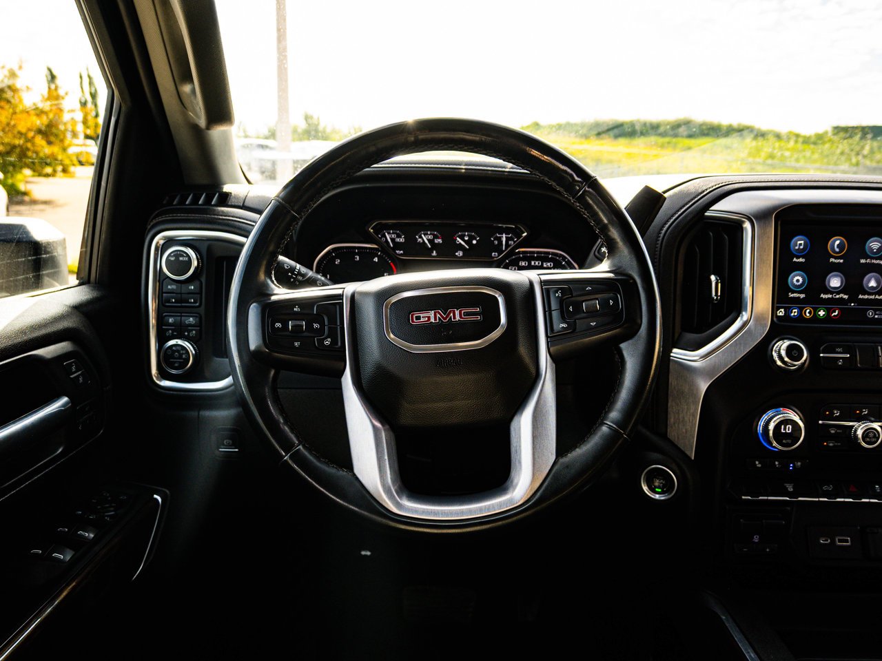 2023 GMC Sierra 3500HD 4WD Crew Cab 159 SLT White Sherwood Park - photo #31