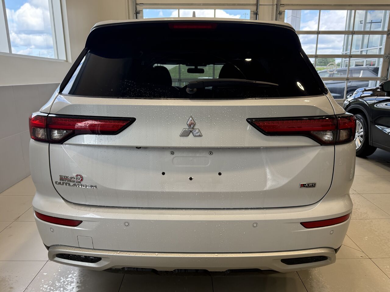 2024 Mitsubishi Outlander