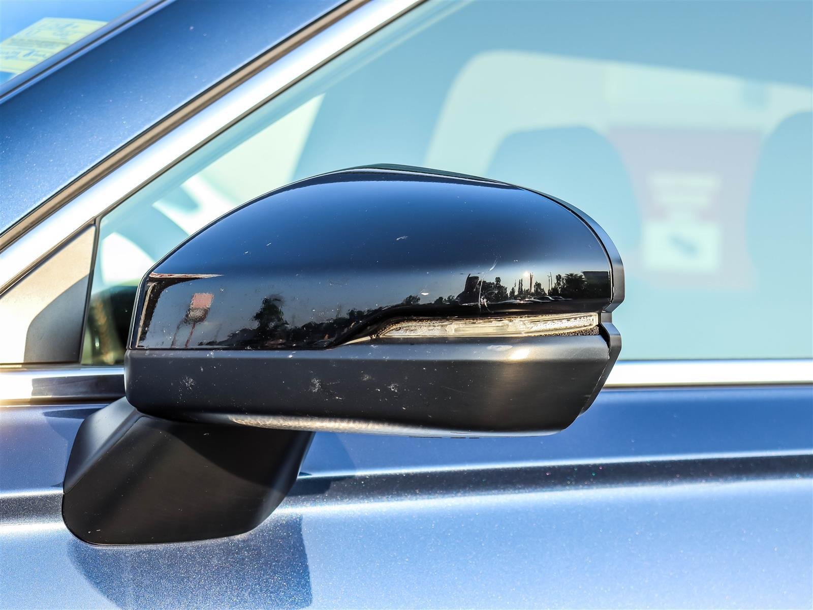 Honda CR-V hybride Touring 2023 Blue Ottawa & Gatineau - photo #24