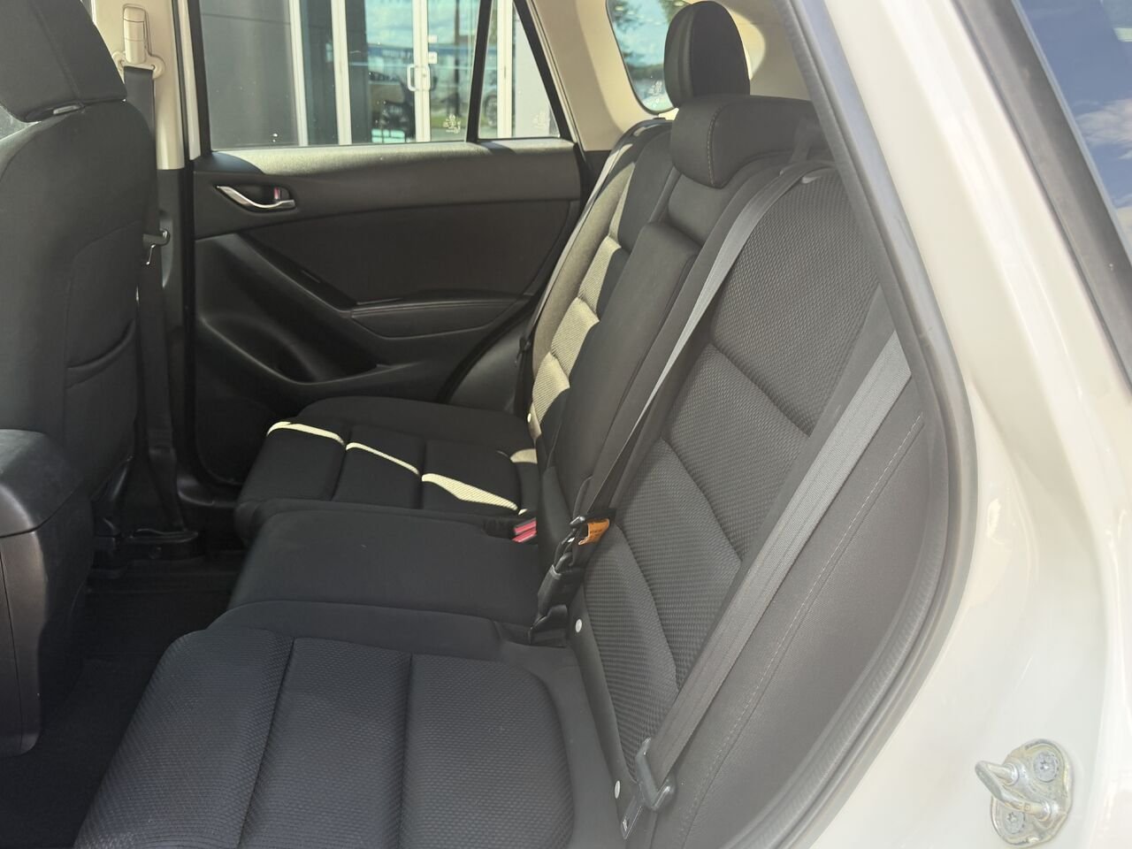2016 Mazda CX-5 White Ste-Marie - photo #9
