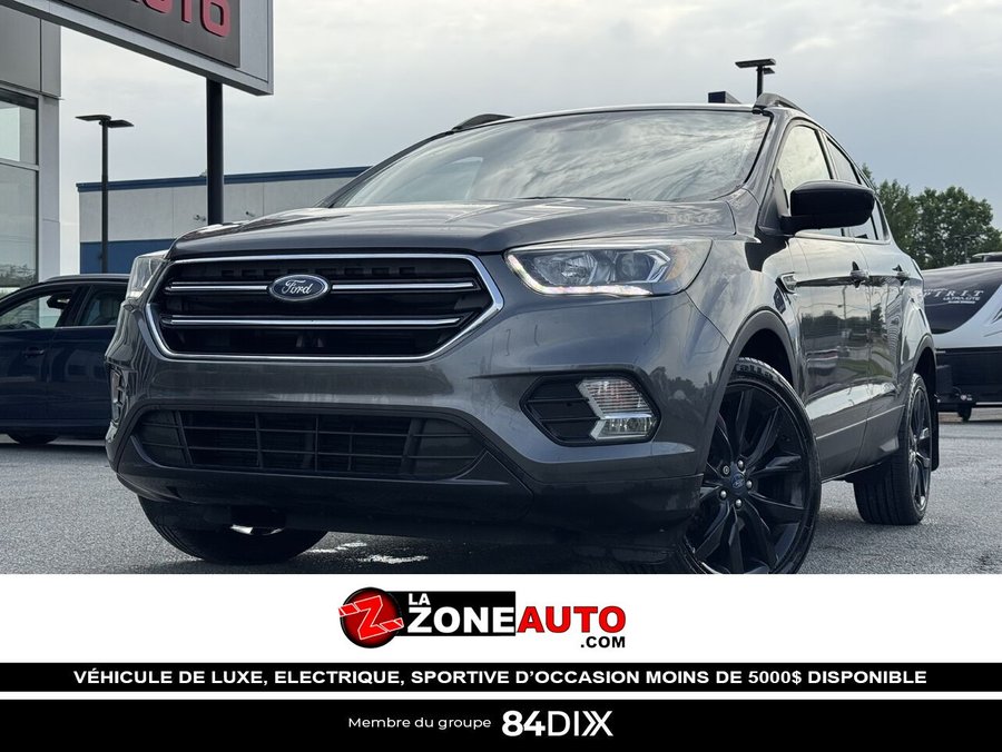 2018 Ford Escape SE AWD 2018 Grey