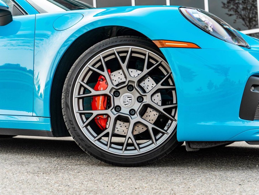 2020 Porsche 911 2020 Blue