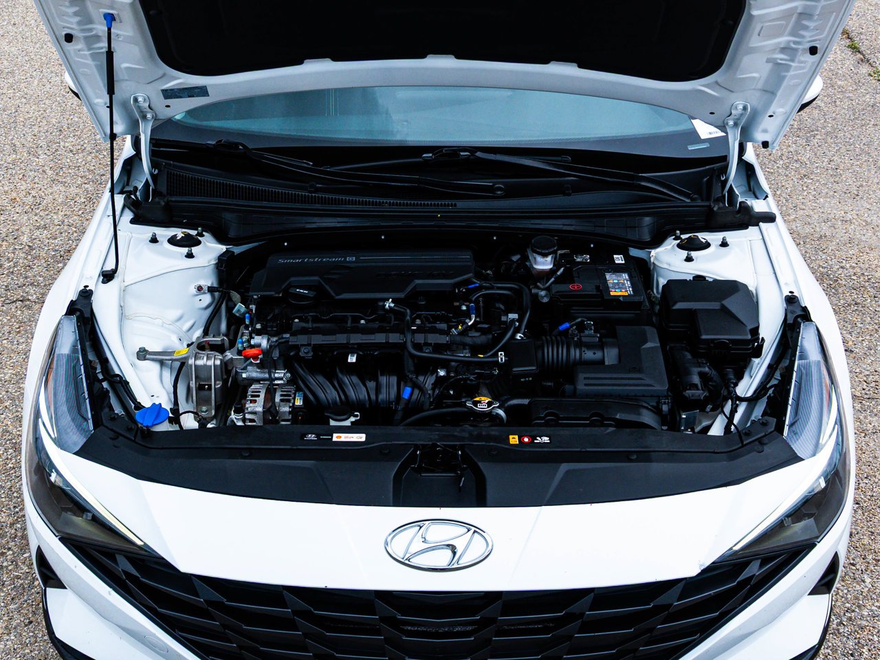 2022 Hyundai Elantra Preferred IVT White Sherwood Park - photo #8