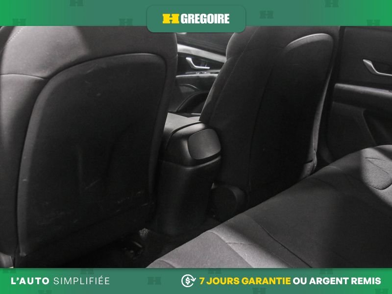 Hyundai Elantra 2022 Blanc Saint-Eustache - photo #25