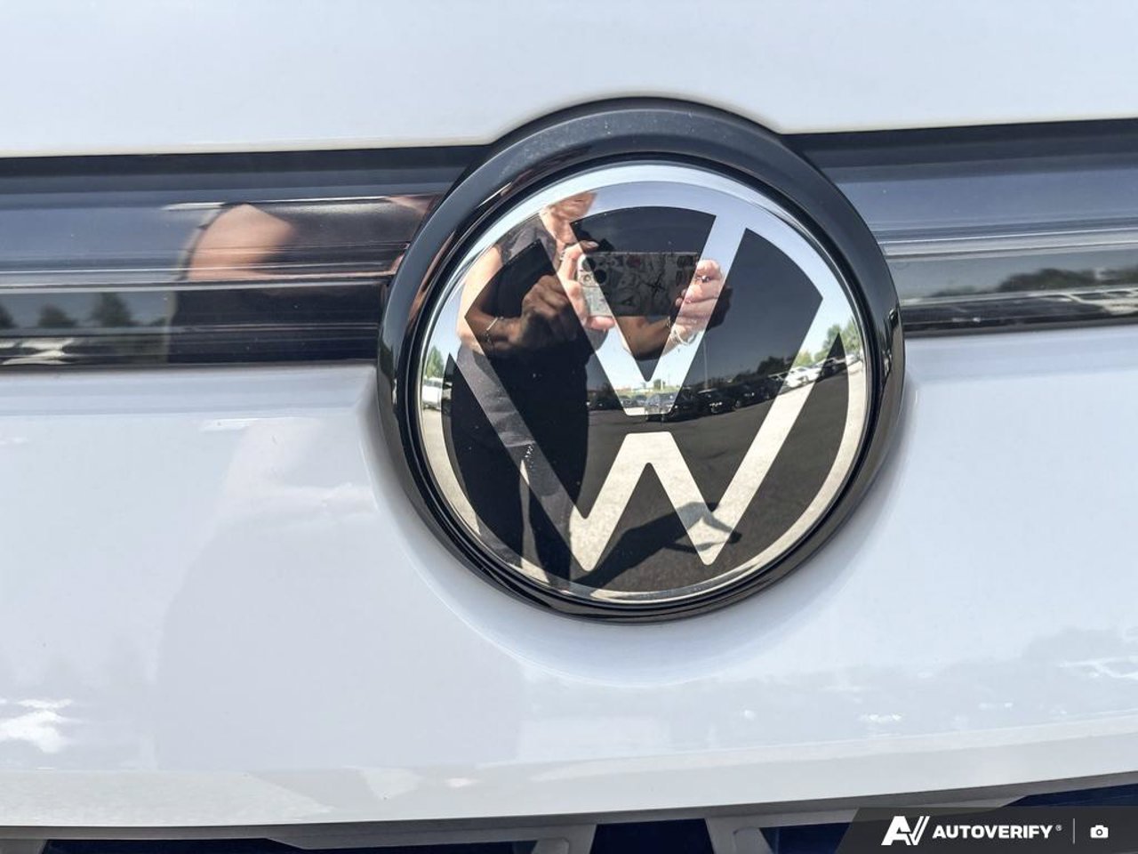 2026 Volkswagen Tiguan 3VVER7RM9TM009437 White Mirabel - photo #11