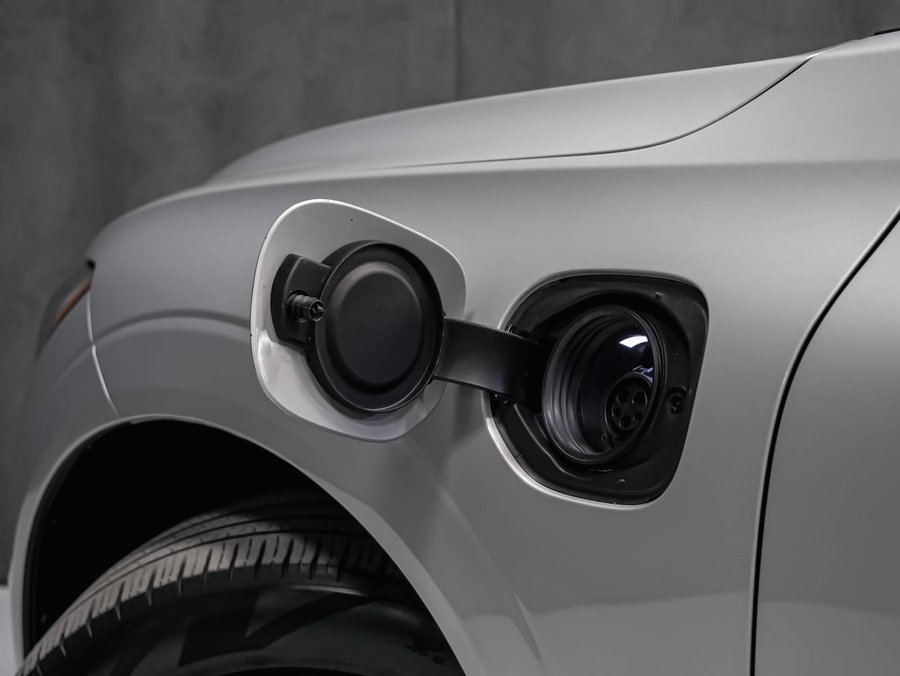 2022 Volvo XC60 Recharge T8 INSCRIPTION EXPRESSION CLIMATE PREMIUM Silver