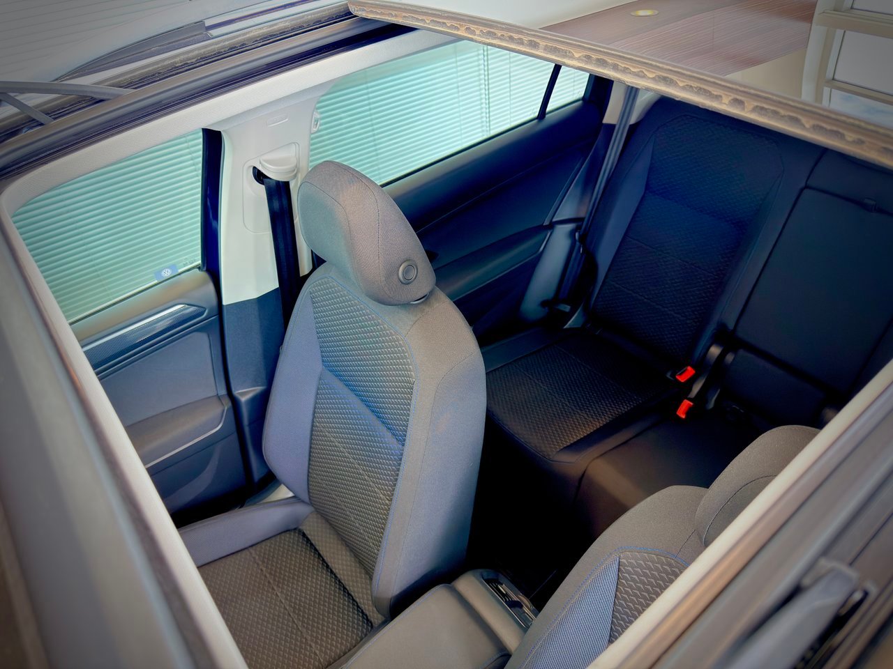 Volkswagen Tiguan 2021 Bleu Notre-Dame-des-Prairies - photo #6