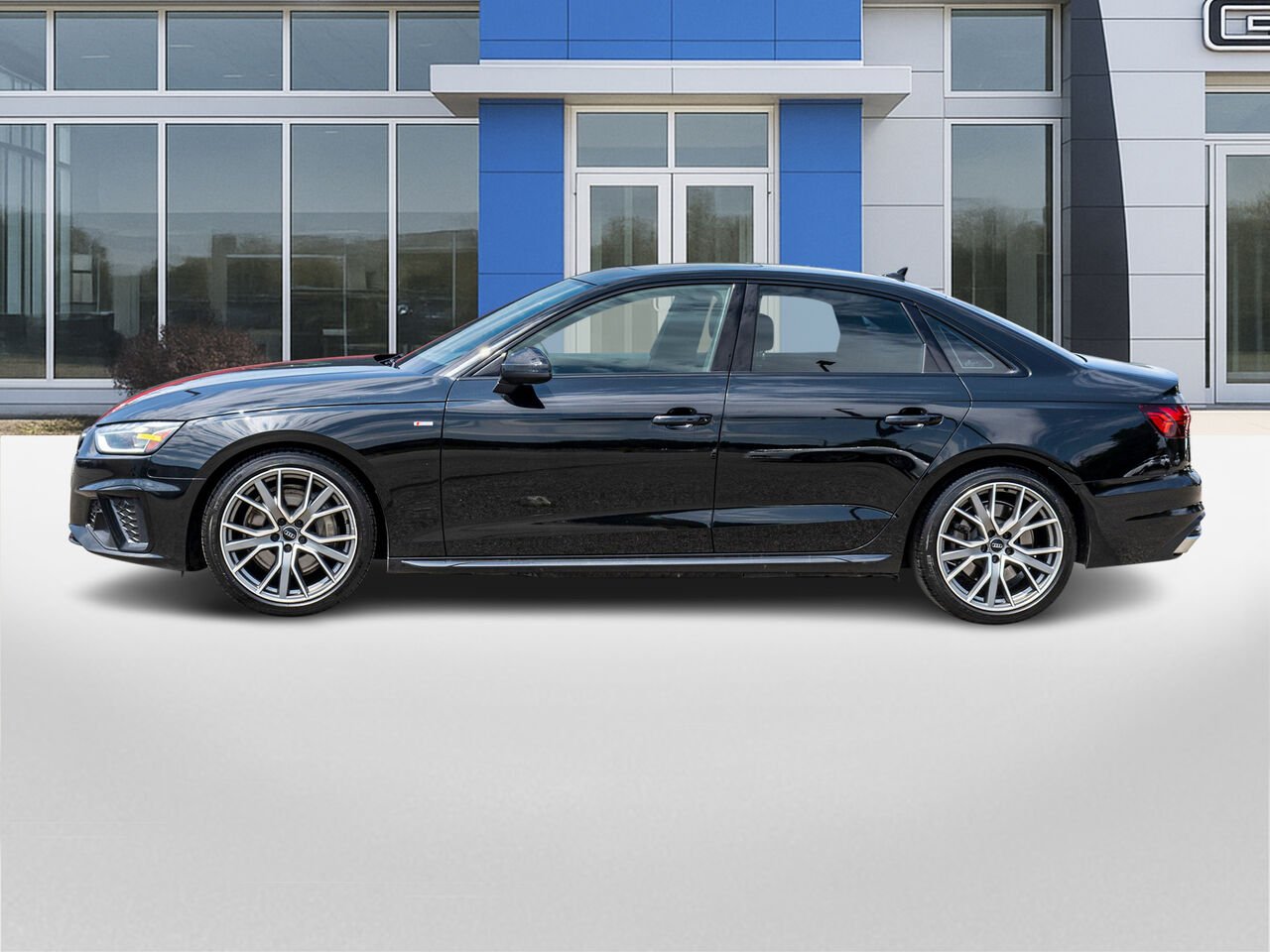 2020 Audi berline A4 Progressiv 2.0 TFSI quattro Black Châteauguay - photo #2