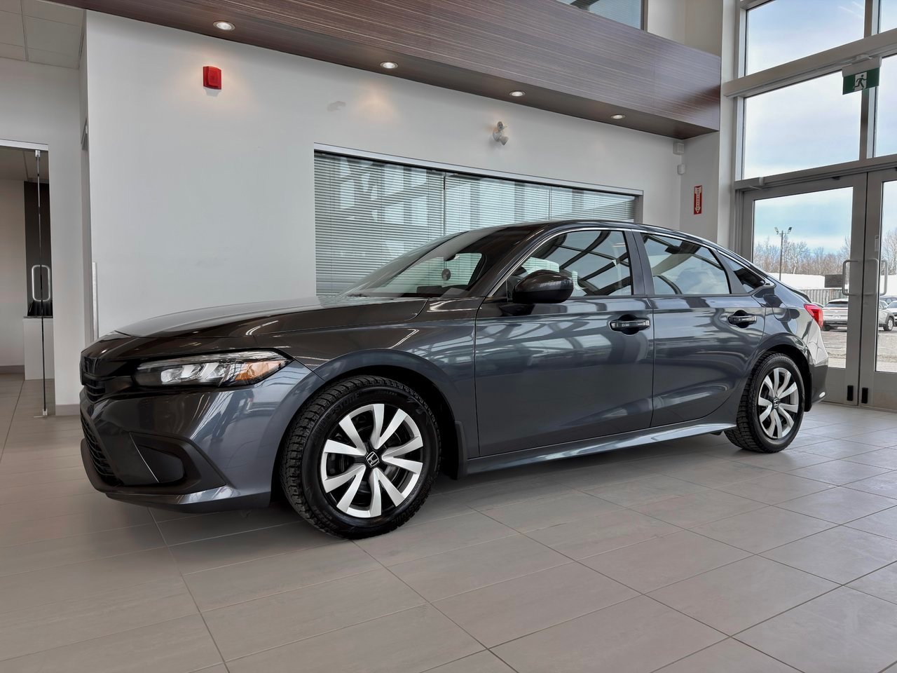 2023 Honda Civic Sedan Silver Notre-Dame-des-Prairies - photo #30