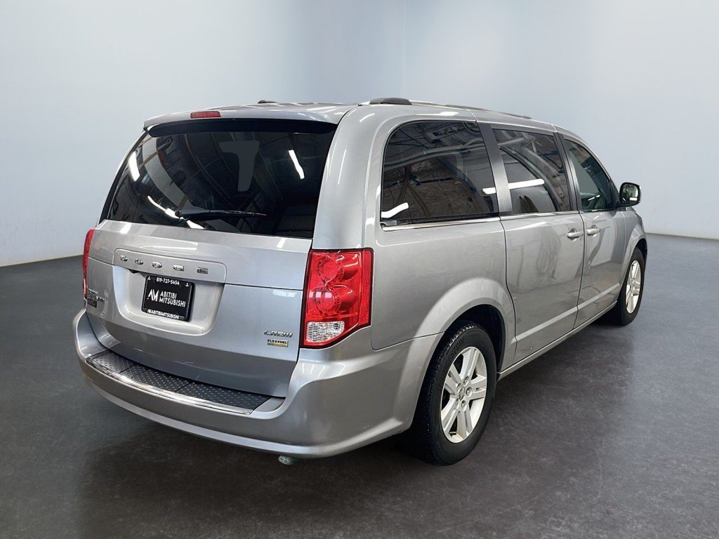 Dodge GRAND CARAVAN 2018 Gris Amos - photo #6