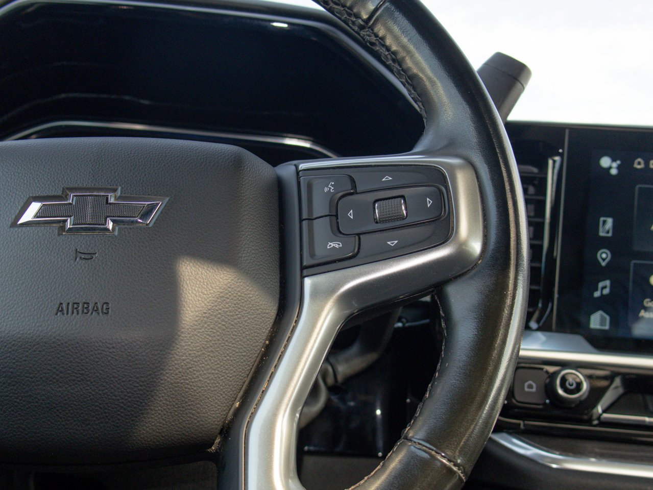 2024 Chevrolet Silverado 2500HD 4WD Crew Cab 159 LTZ Black Sherwood Park - photo #25