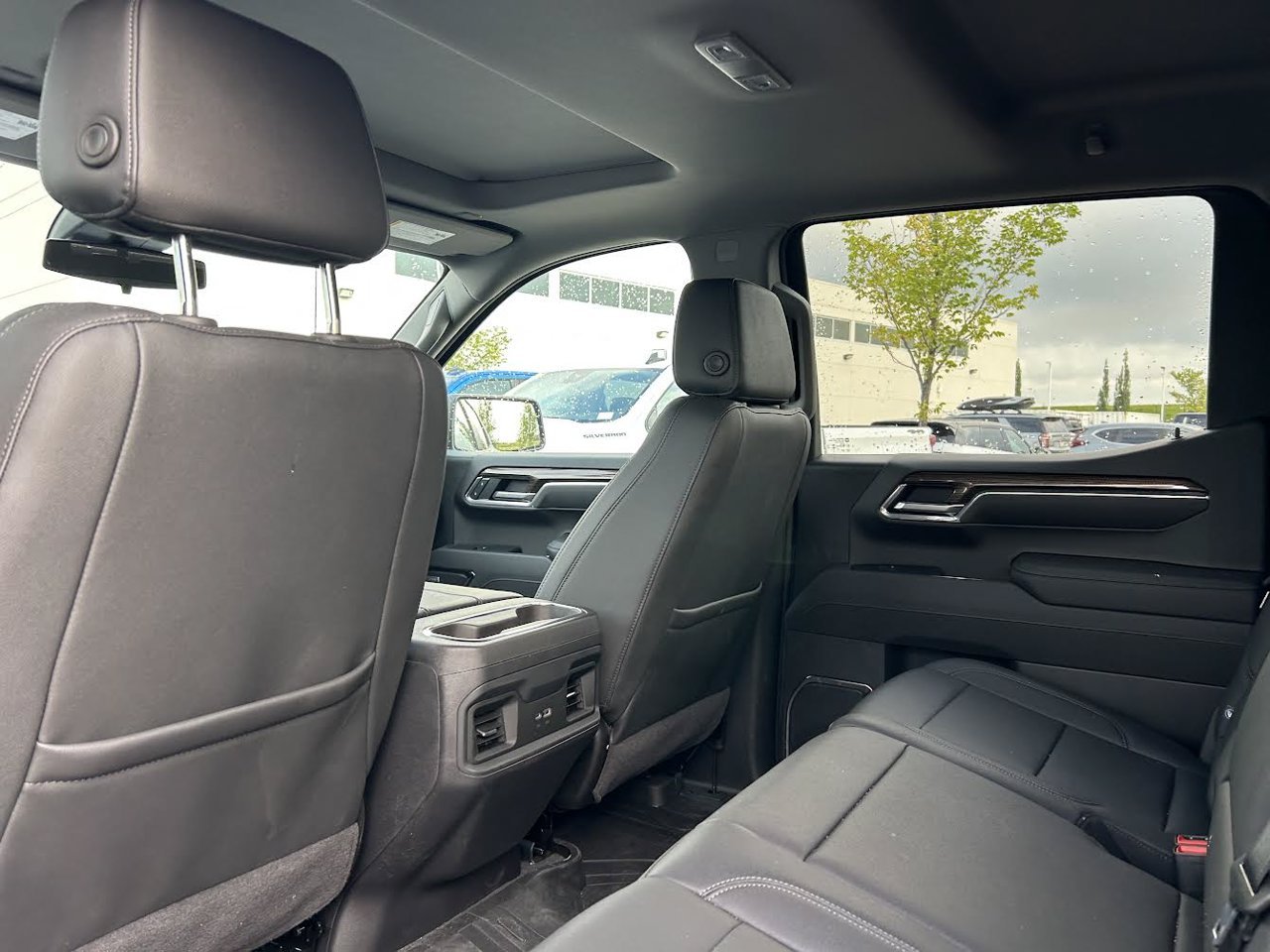 2026 Chevrolet Silverado 1500 4WD Crew Cab 147 RST Blue Sherwood Park - photo #5