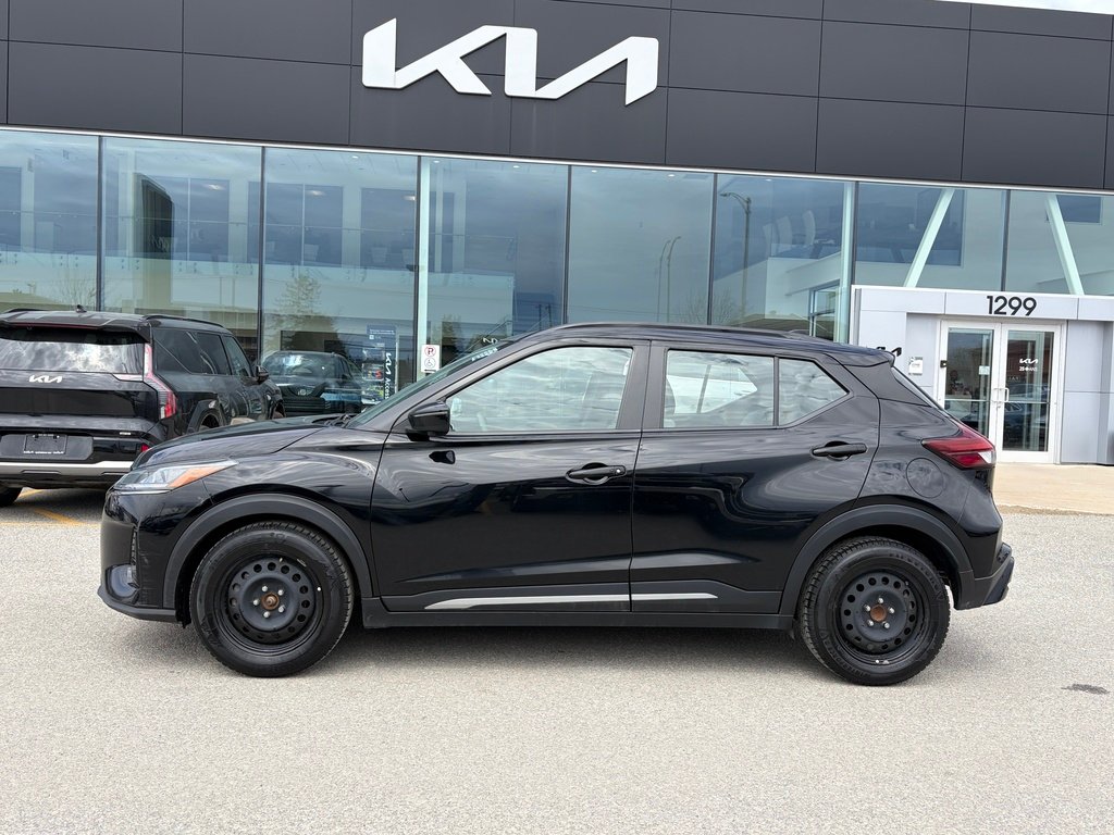 2023 Nissan Kicks Black Gatineau - photo #2