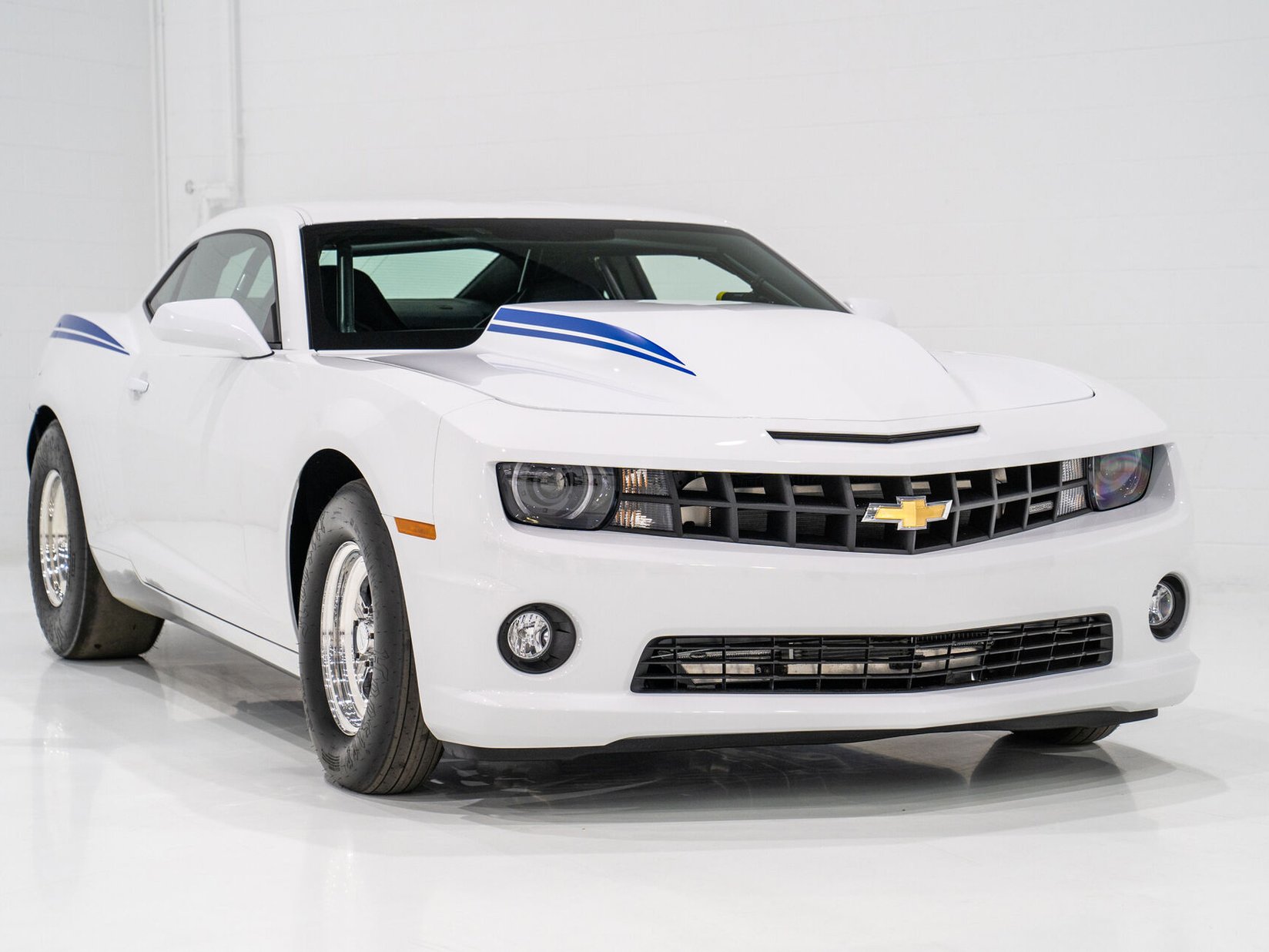 2012 Chevrolet COPO Camaro 327 #15 of 69 1 of 20 Voiture D'accélération d'usine / Exemple Neuf Jamais Couru **PRIX EN USD** White Montreal - photo #3