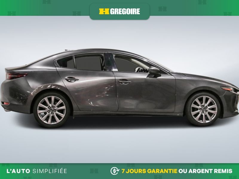 2019 Mazda 3 Grey Laval - photo #10