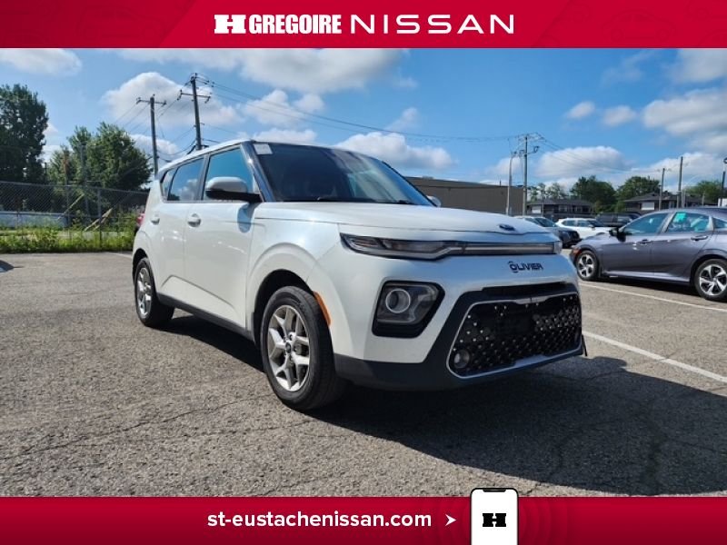 2020 Kia Soul White Laval - photo #0